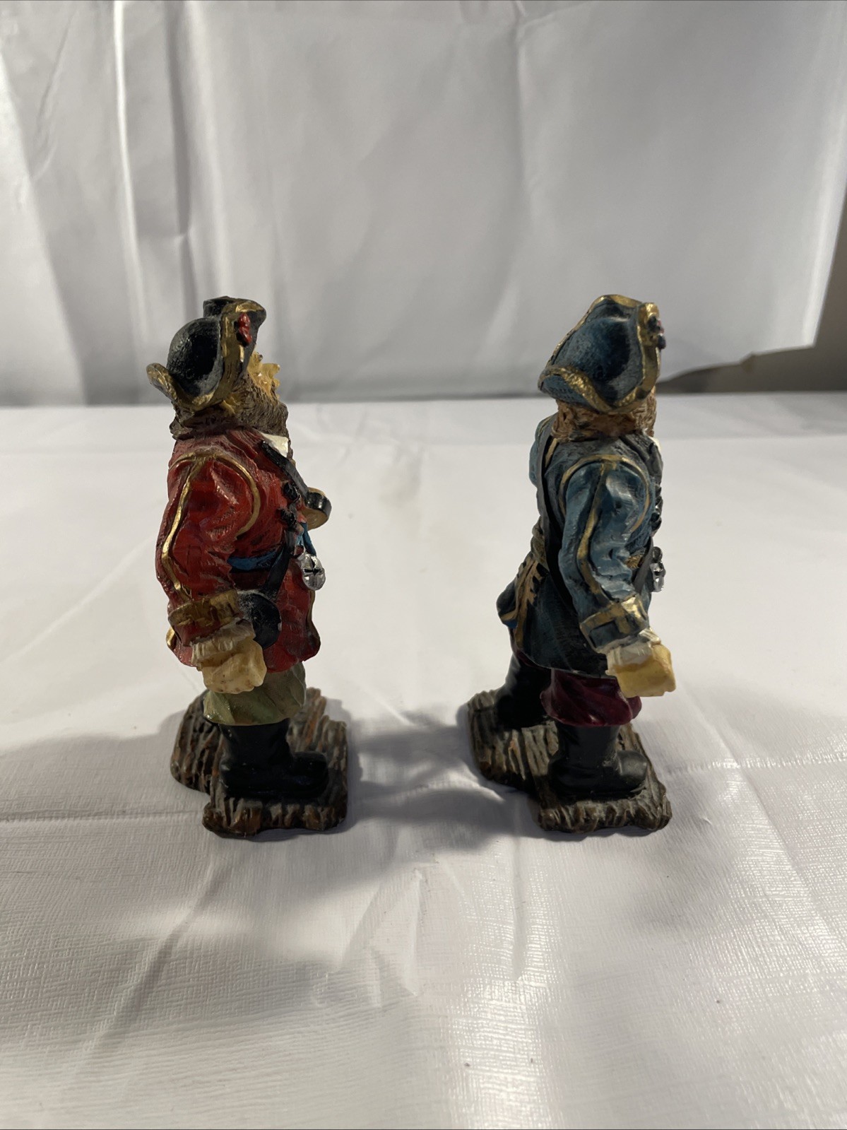 Vintage Pirate Figurines Set of 2 Blue And Red Swashbucklers 4.75 Inch