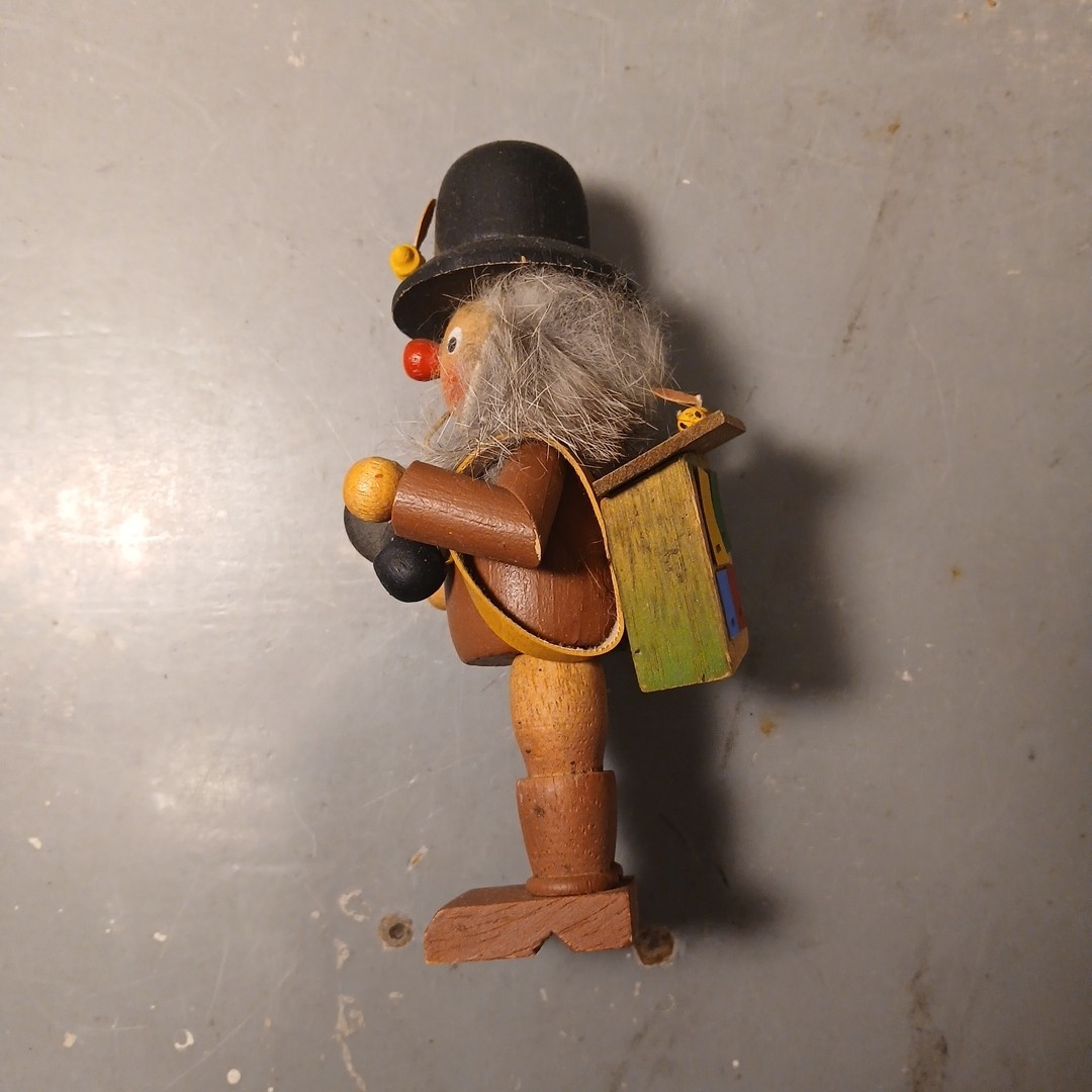 Vintage Set of 3 Handmade Wooden Peg Folk Art Figurines 4.5–5.5″ Eastern Europe