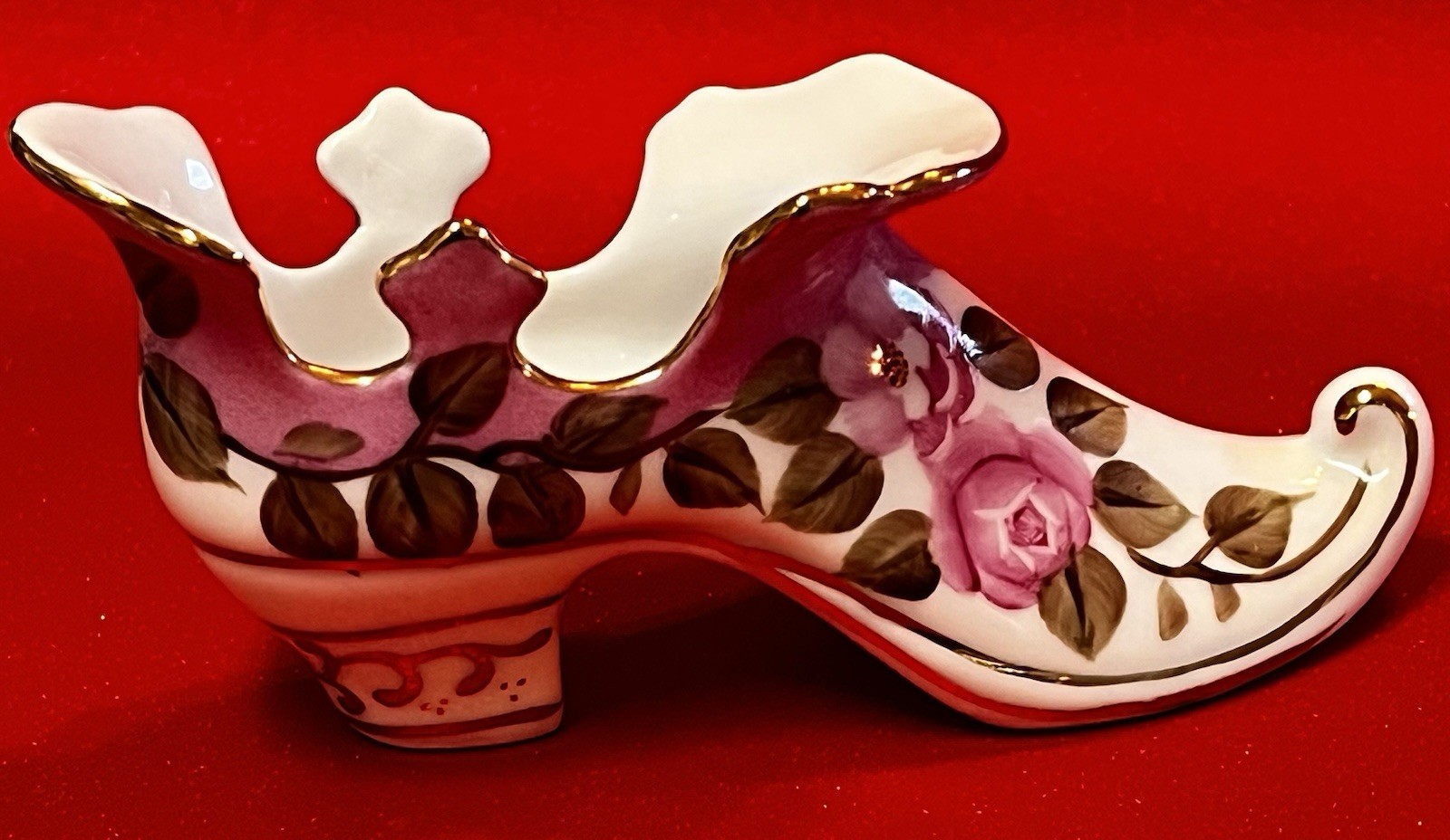 Museum of Jewelry Hand Painted Porcelain Little Lord Fauntleroy Shoe Shashi
