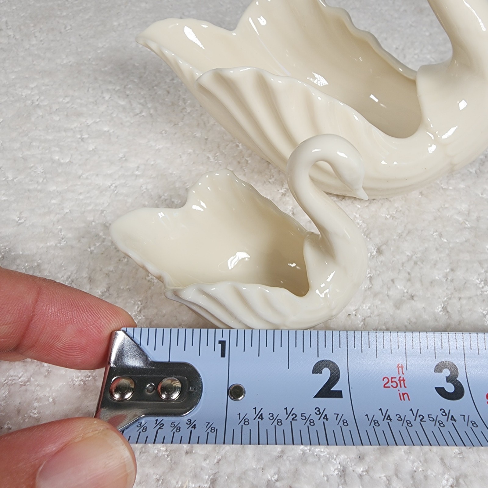Lenox Vintage Ivory Porcelain Swans Cake Topper Set of 2 Trinket Dish Made in US