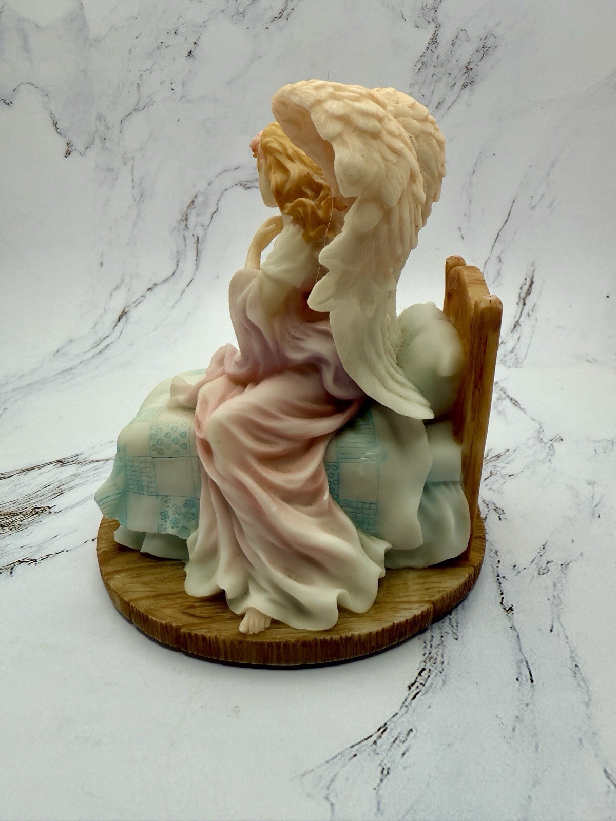 Seraphim Classics Angel “Heavenly Guardian” Boy Music Box #96697 Roman Inc 1998