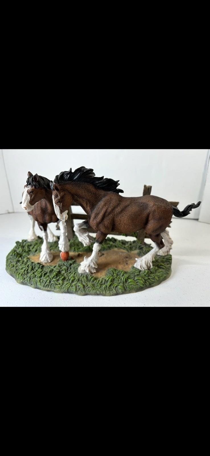 Vintage Clydesdale Anheuser Busch “Football” Figurine CLYD3 #11610 (1997)
