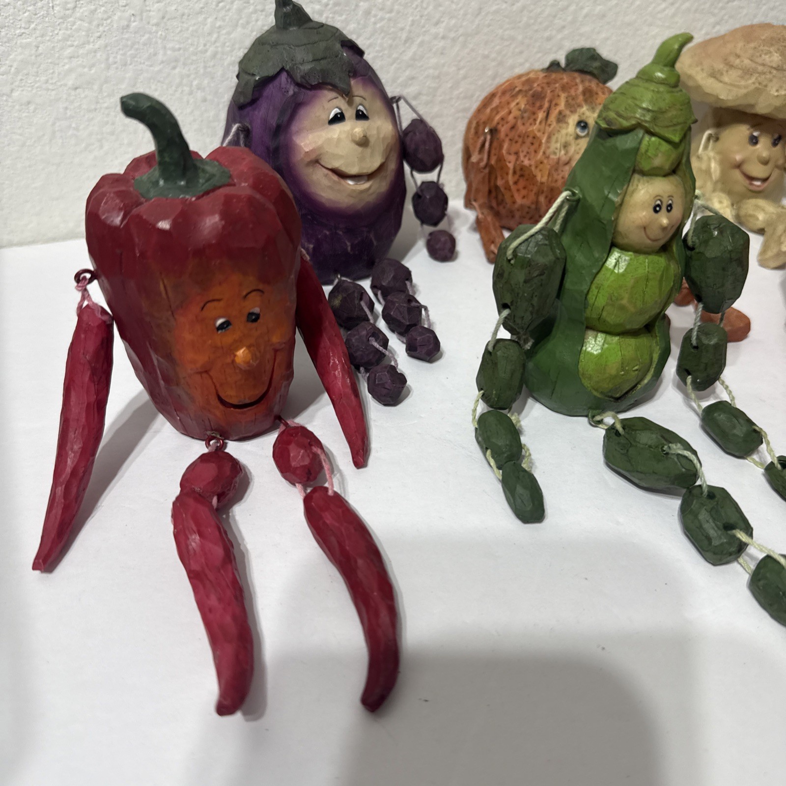 Anthropomorphic Vegetable Shelf Sitter LOT 7 pcs Dangle Granny Core Figures READ