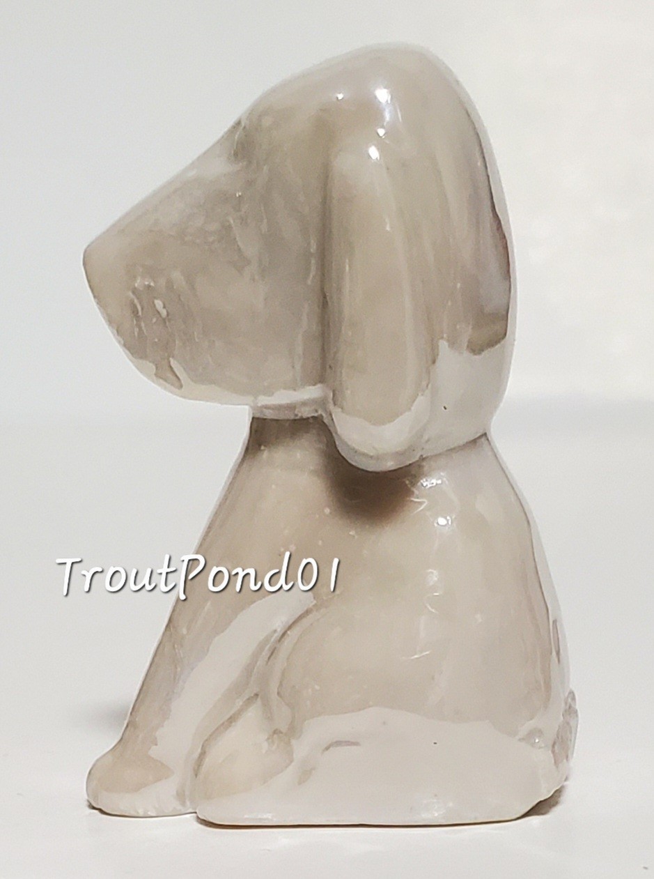 Wade Whimsies Dismal Desmond Dog Porcelain Figurine 2015 OIWCC Club Piece Pearl