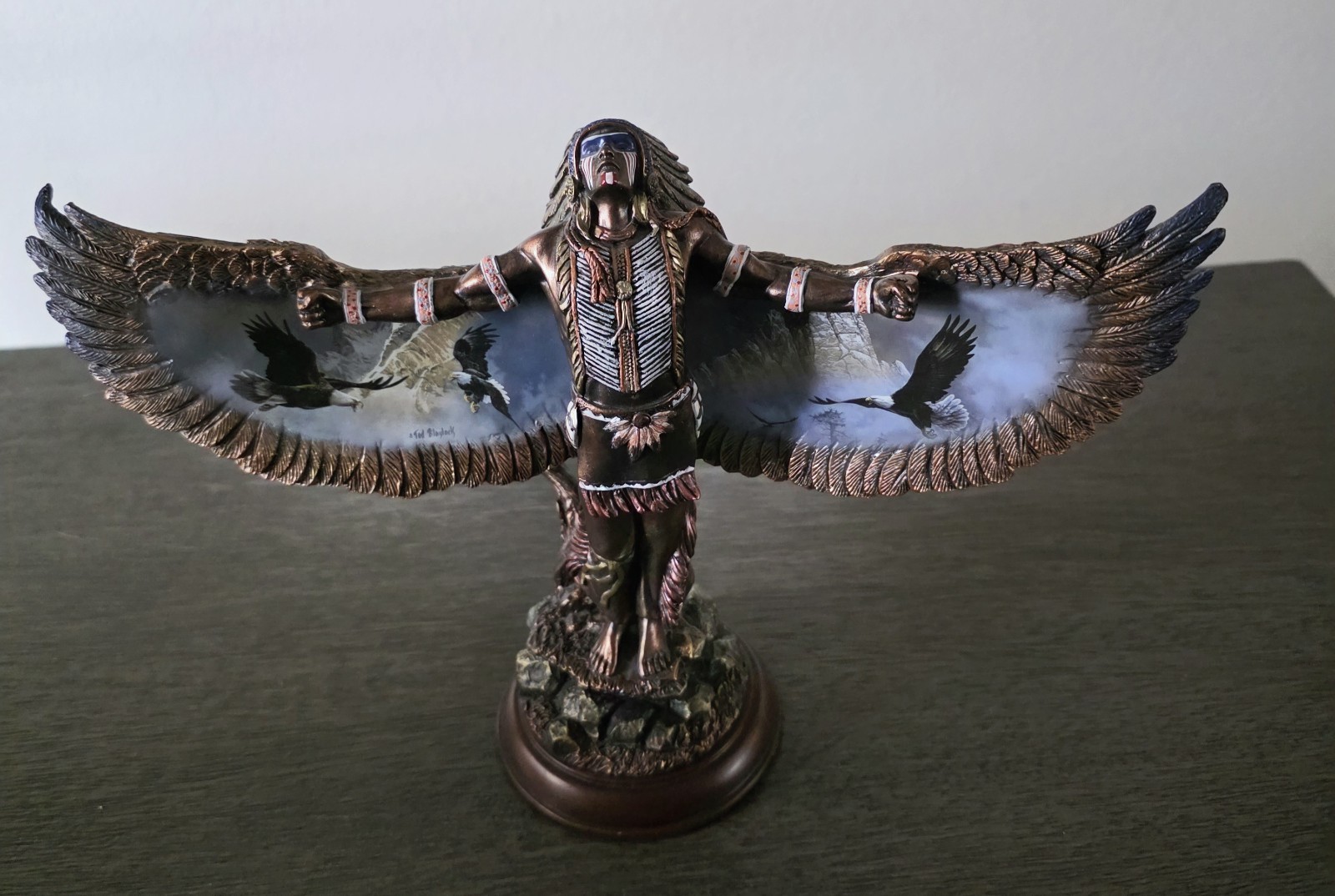 Invoking The Sacred Guardian Statue 2013 Bradford Exchange A8394