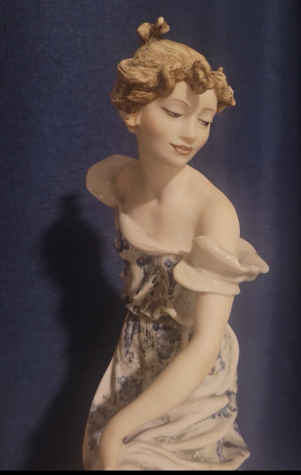 Giuseppe Armani “Allegra” 0345‑C Florence Figurine 14.5” Members Only 1998 Italy