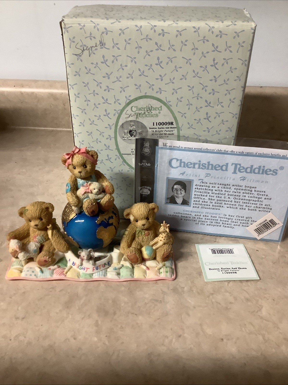 Cherished Teddies 2002 Desiree Karina & Shawn Signed / Box
