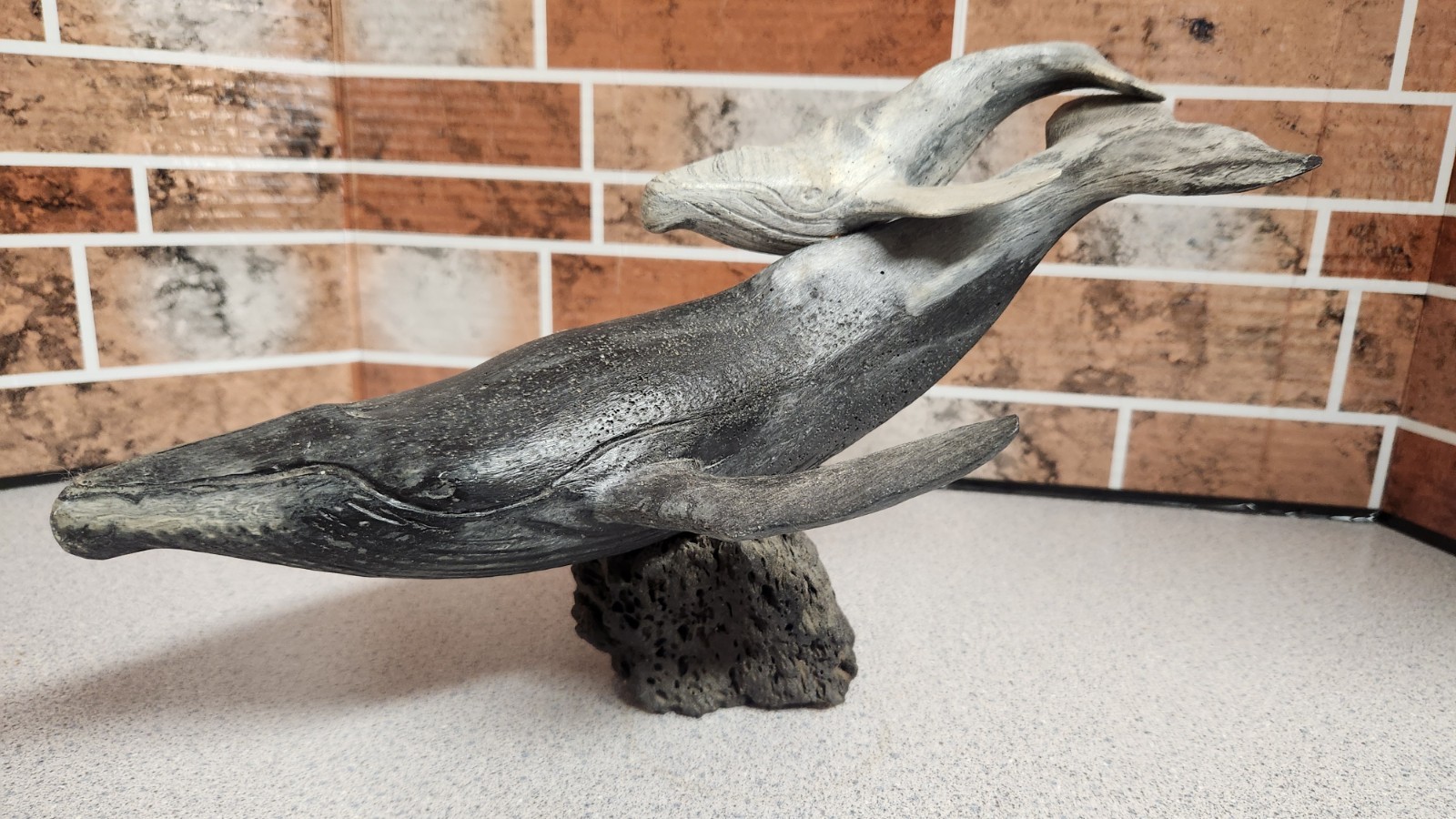 Beautifully Sculptured Humpback Whale with Calf Figurine