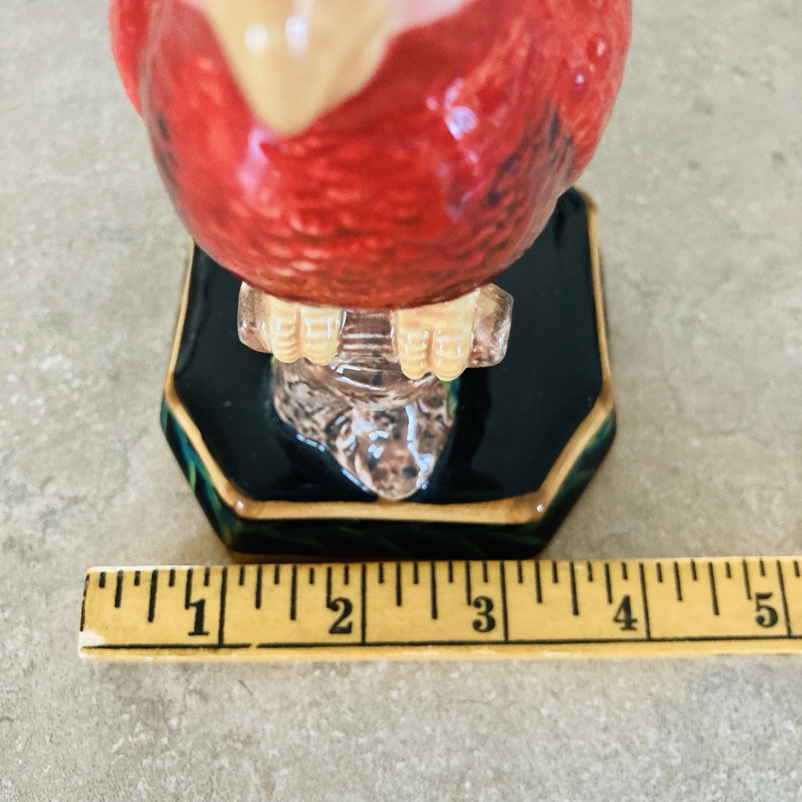 VTG Raymond Waites CIC Amazon Scarlet Macaw Parrot Ceramic Figurine 6.25” Mint