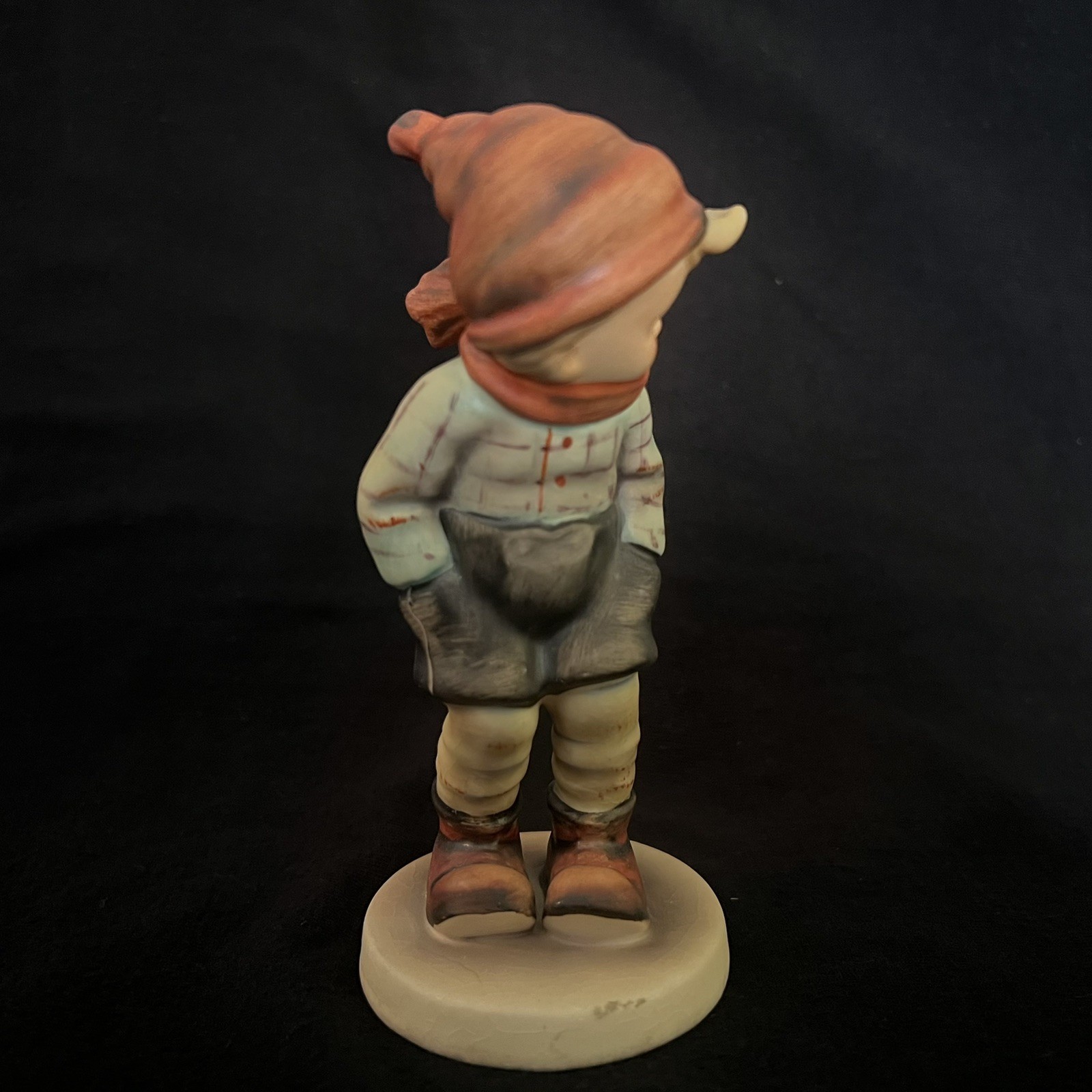 Vintage Goebel Hummel Figurine “March Winds” #43 W Germany 5 1/2″ Tall