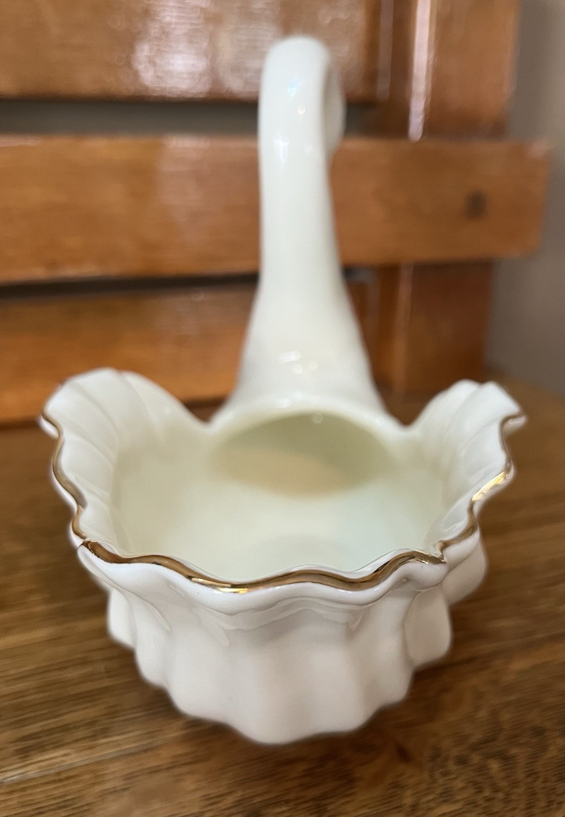 VTG Baum Brothers Formalities Porcelain Swan Figurine Trinket Dish Gold Trim