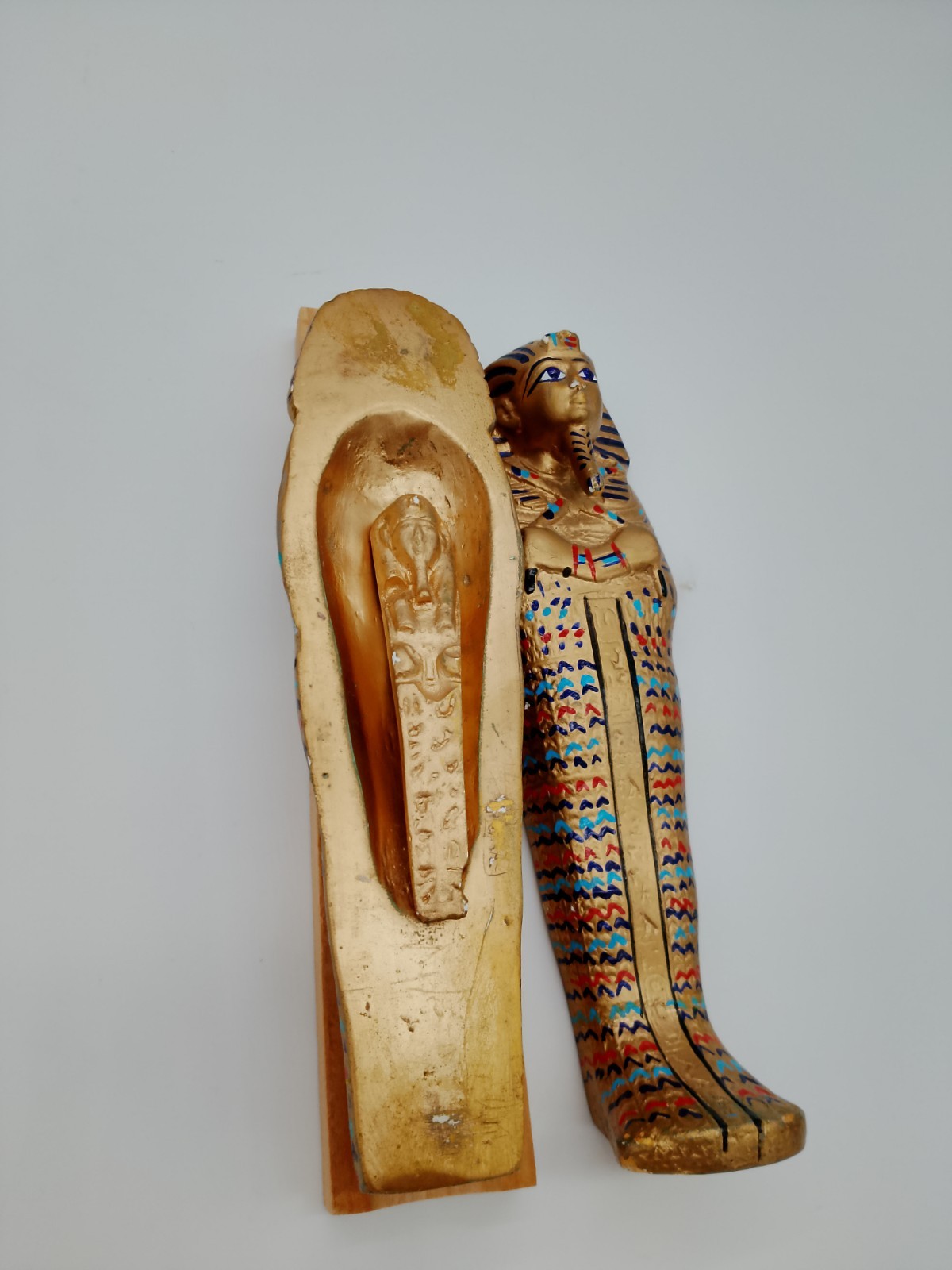 Beautiful Handpainted Miniture Replica of King Tut Mummy. Made In Egypt 9.5