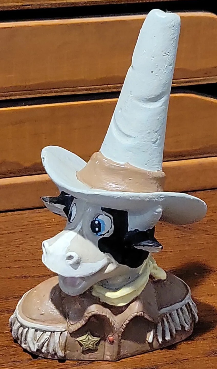 Vintage Figurine Cowboy Bull Sheriff Resin Collectors Made in China 5.75 Inches