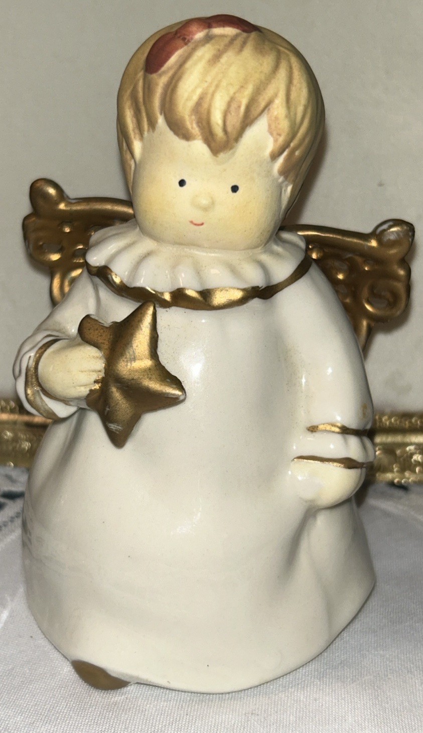 Set Of 2 Merry Brite Porcelain Angel Figurines, Gold Wings, Songbook & Star 4.5”