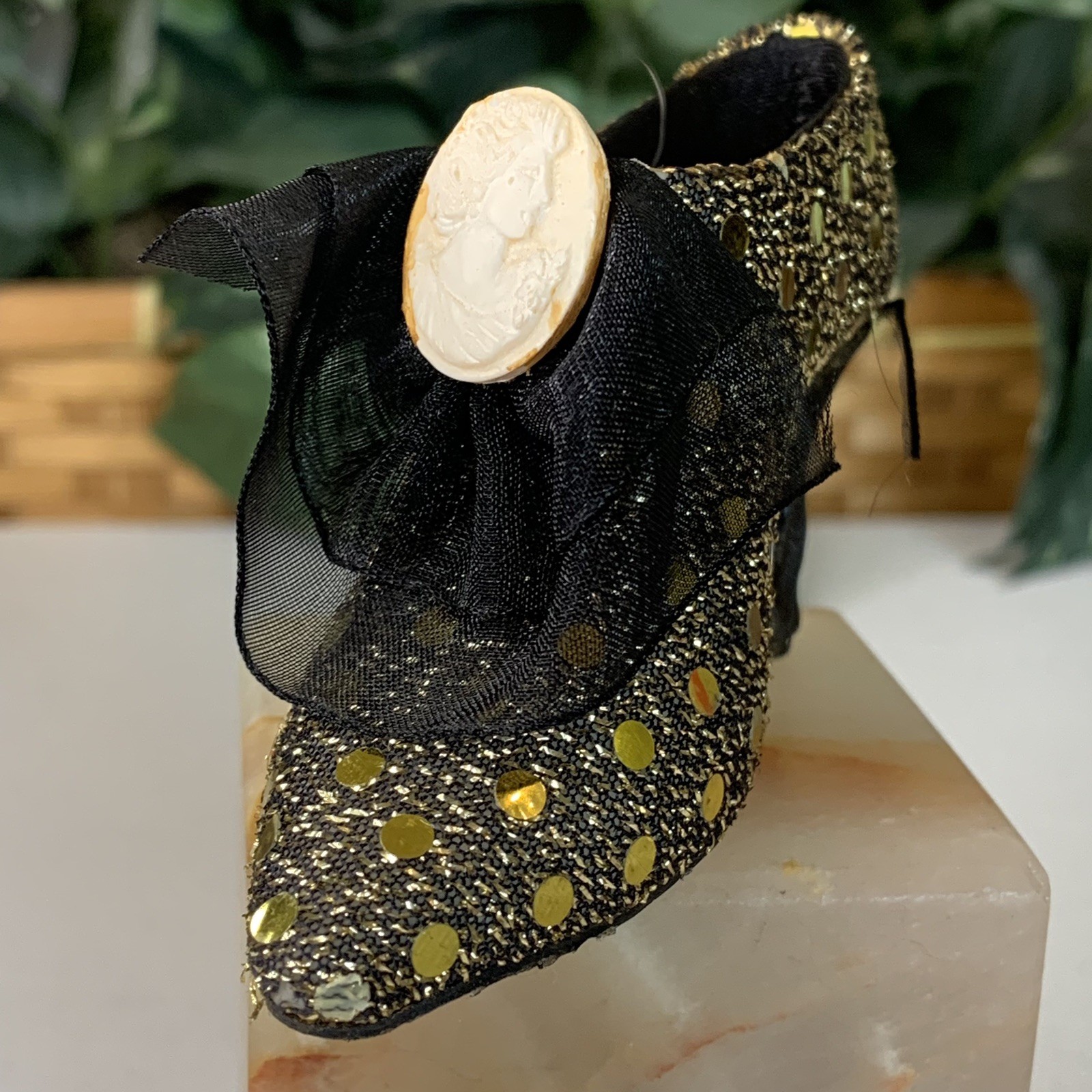 Miniature Victorian Shoe High Heel Slipper Sequins Cameo Bow Glam Decoration 4.2