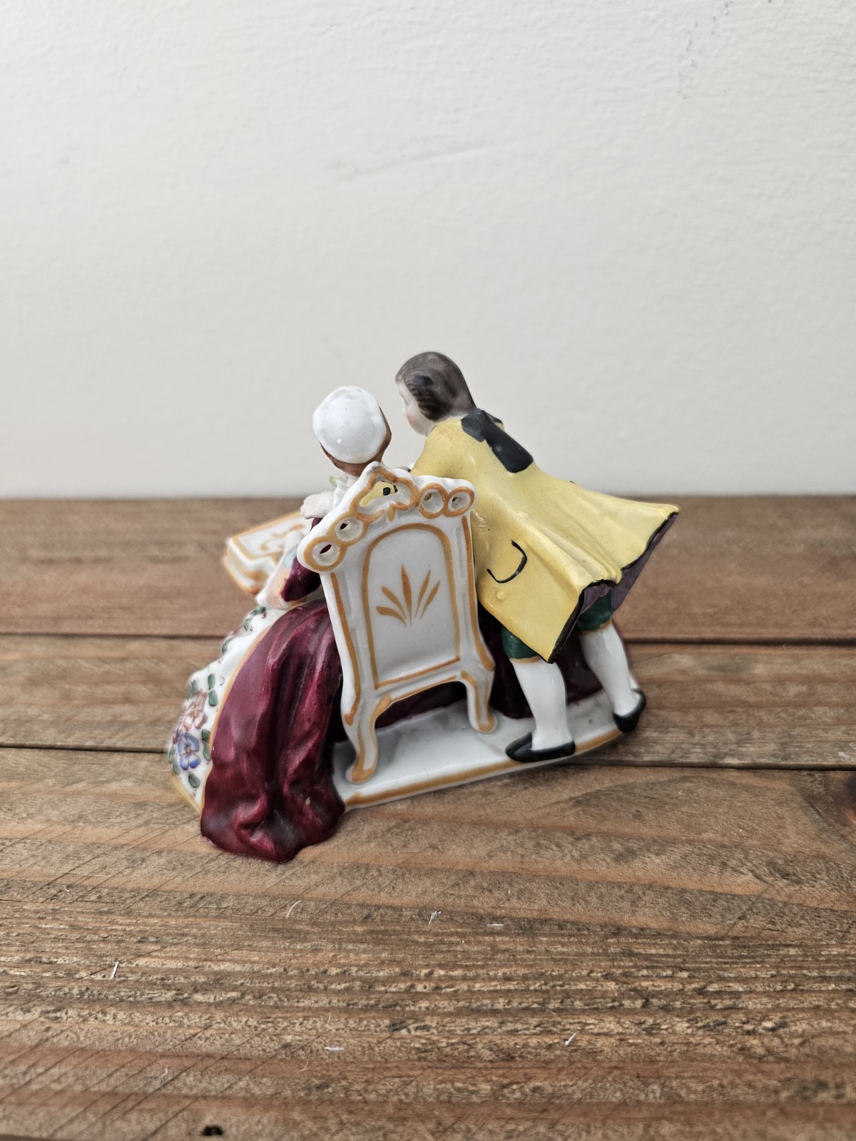 Vintage German Sitzendorf Porcelain Courting Couple At Piano Figurine