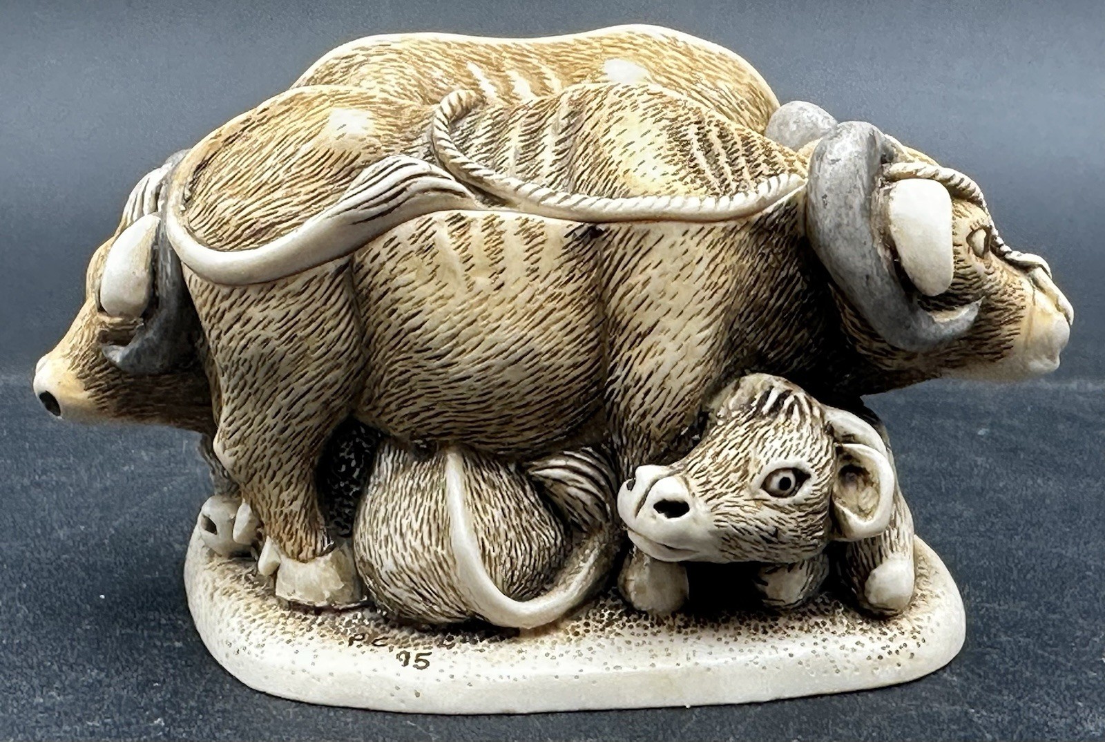 Harmony Kingdom Bull Bulls Parkwest Exclusive Limited Figurine Trinket Box