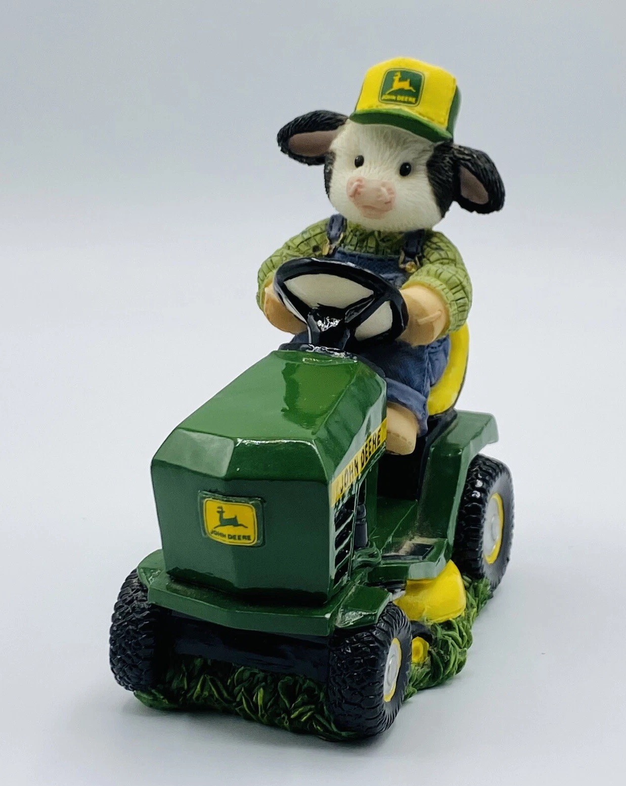Vintage 1998 Marys Moo Moos ‘Deere to My Heart’ Figurine Enesco Tractor 485160