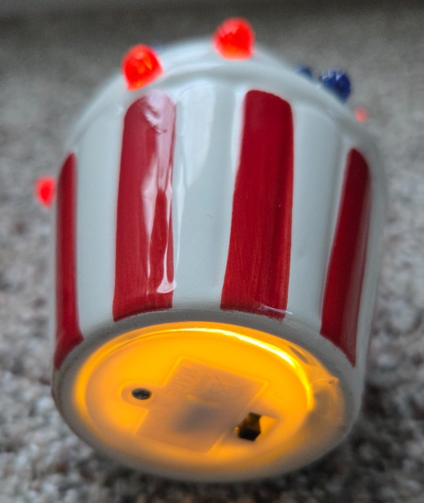 JULY 4TH Patriotic Americana LED LIGHTED 5.5″ Red White Blue Cupcake Ceramic