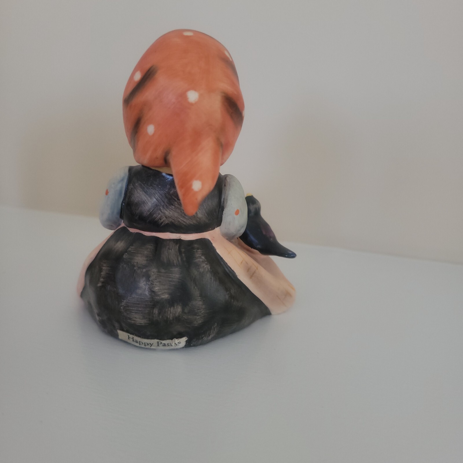 TMK5 Happy Pastime 3.5 Inches Tall Hummel Figurine