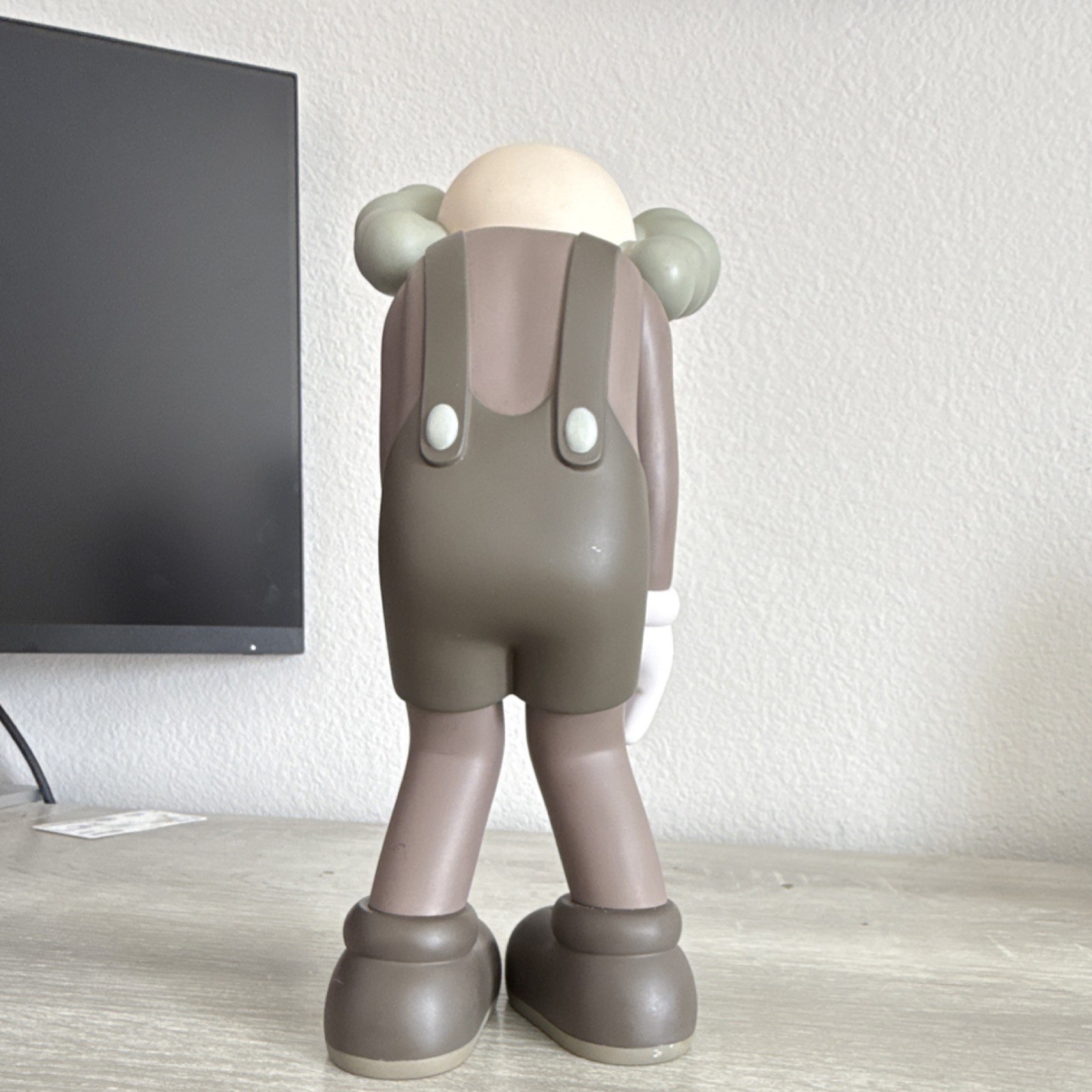 Authentic Medicom Toy KAWS Small Lie Limited Edition Gray Figurine 2017