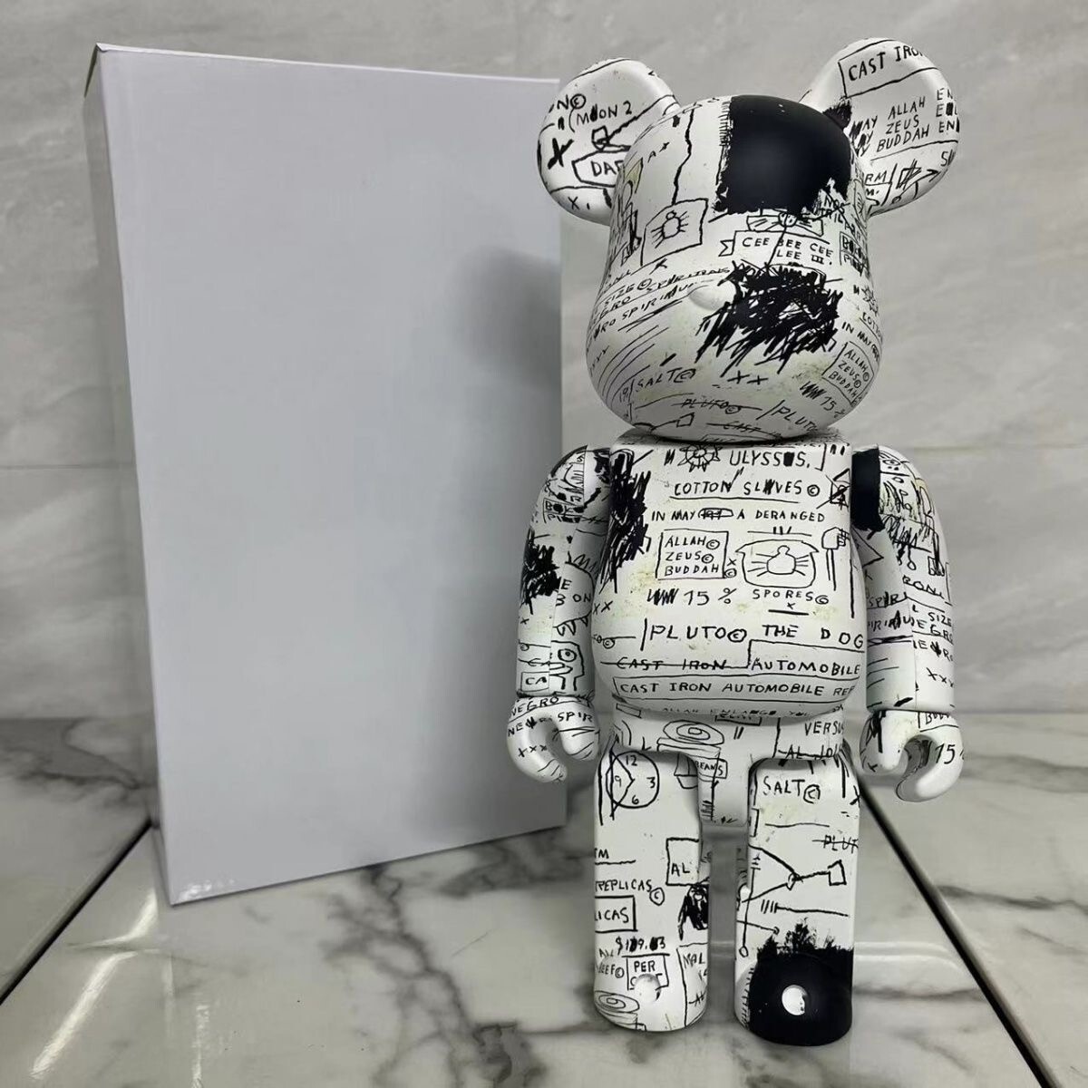400arbrick Basquiat Art Graffiti Action Figure Decor Art Collection Toy Gift