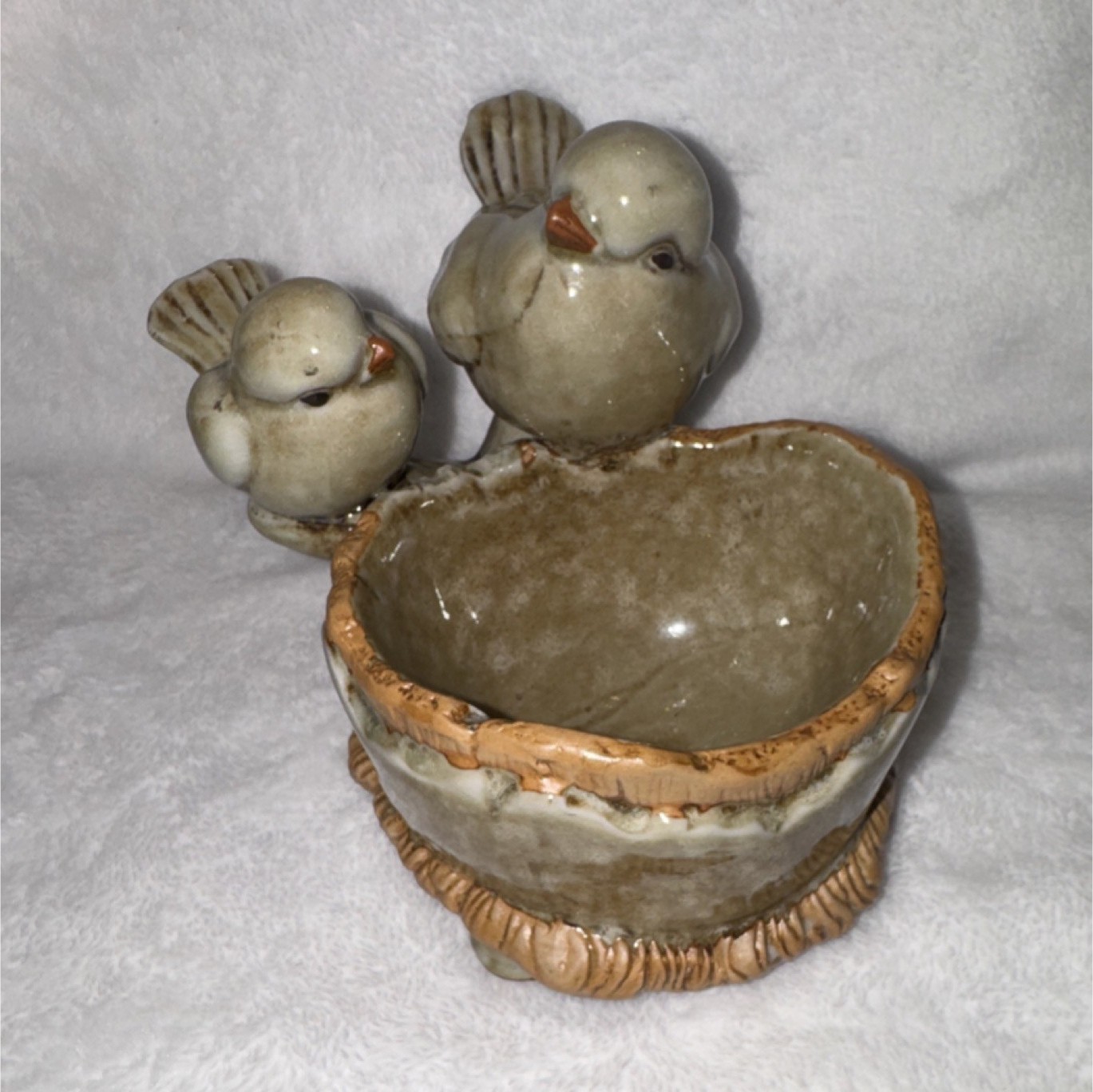 Ceramic Bird Figurine Bowl Beige Brown Glossy Animal Decor Unisex Any Room Theme