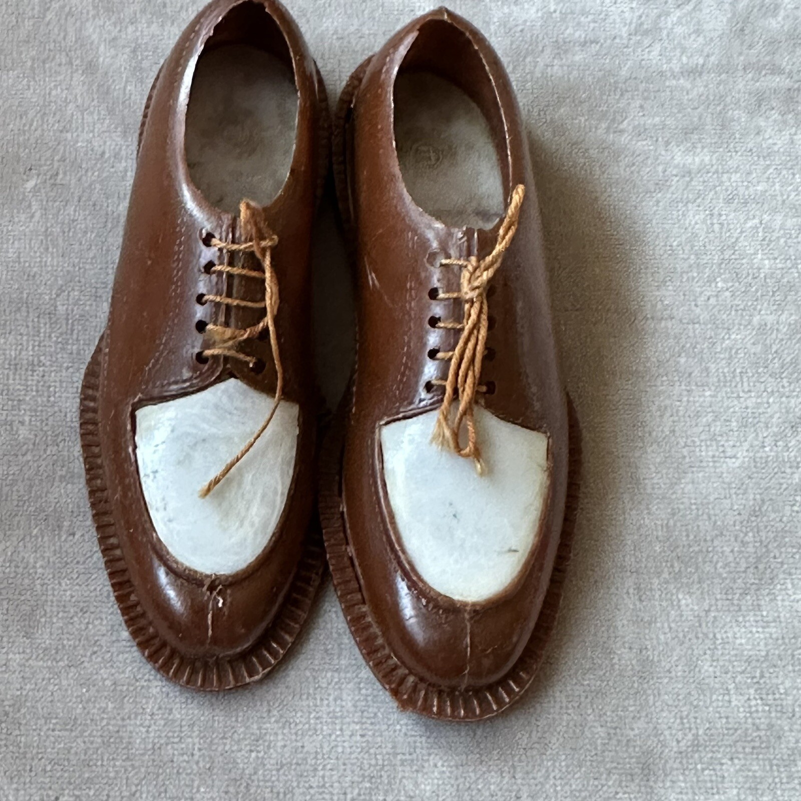 Men’s Miniature Celluloid Shoes Shoes Brown White 3.5 Inches