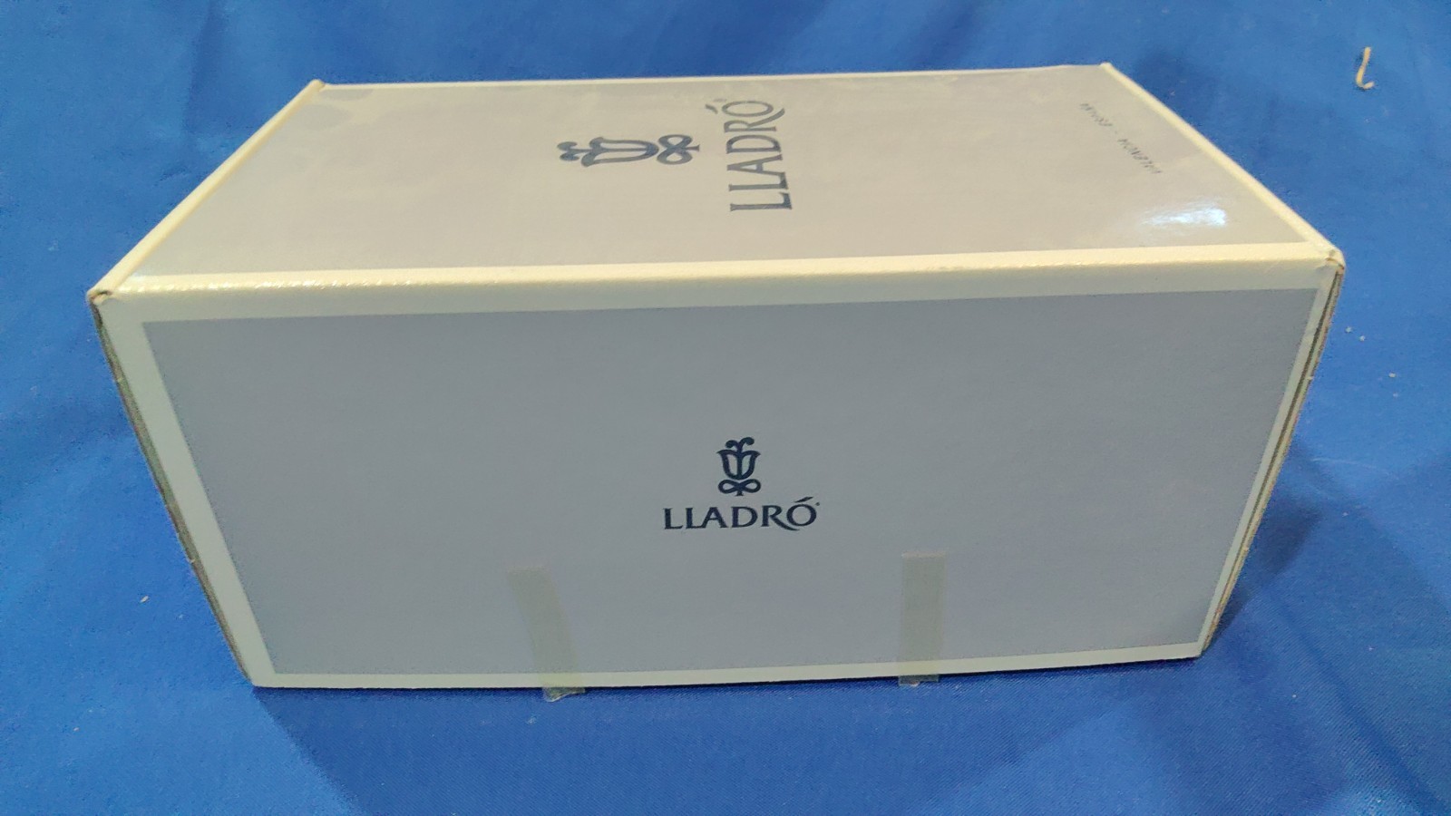 Lladro “Innocence in Bloom” 7644 Porcelain Figurine 1996 With Original Box Mint