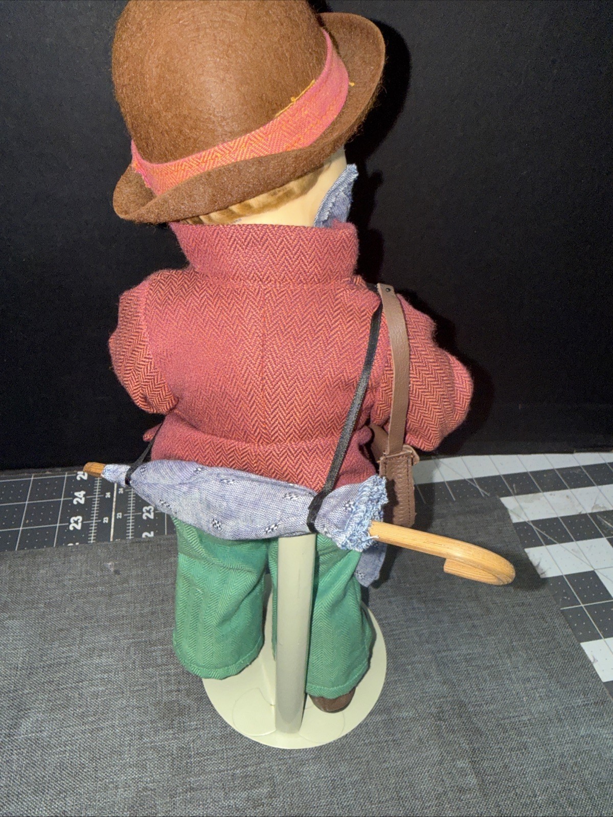 Hummel Goebel Doll Porcelain Fiddler Boy With Violin. 1988, 13 inches