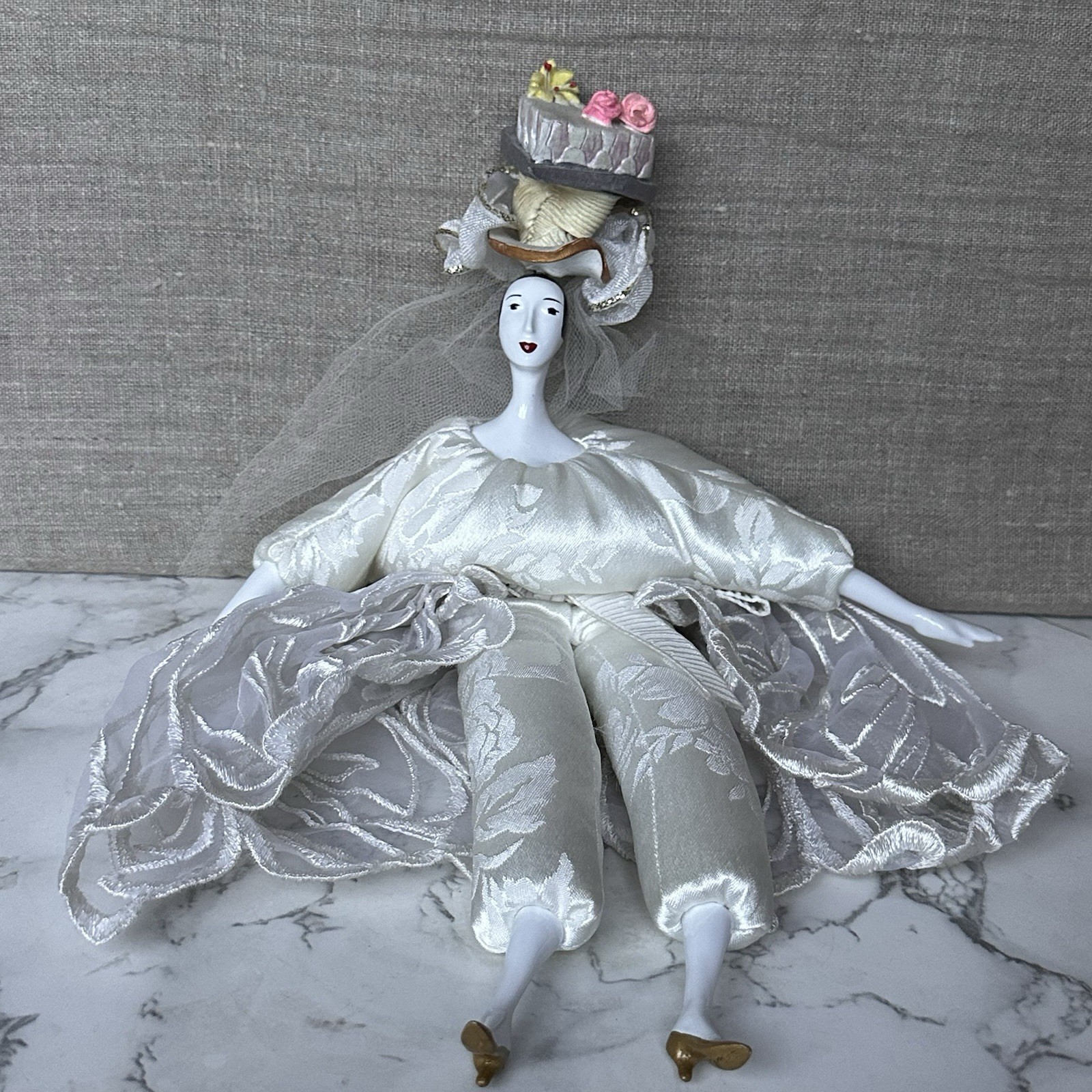 Vtg Isabelle Poupees Bride Doll Porcelain & Fabric Doll with Wedding Cake Hat