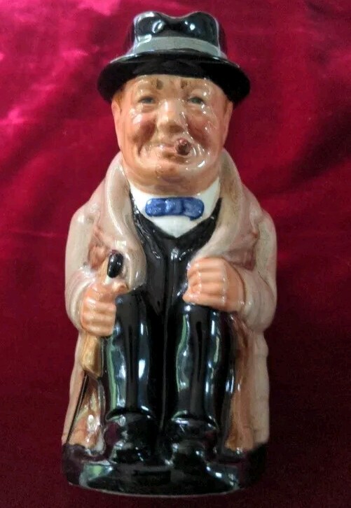 VINTAGE ROYAL DOULTON ENGLAND WINSTON CHURCHILL 5 1/2″ TOBY JUG/MUG
