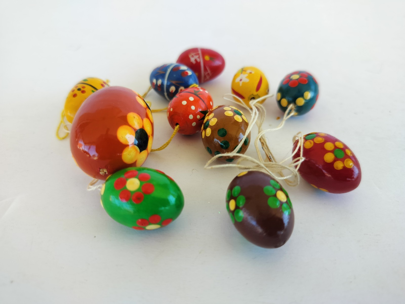 Lot of 11 Wooden Hand Painted Egg Ornaments Spring Vintage German Brown Red