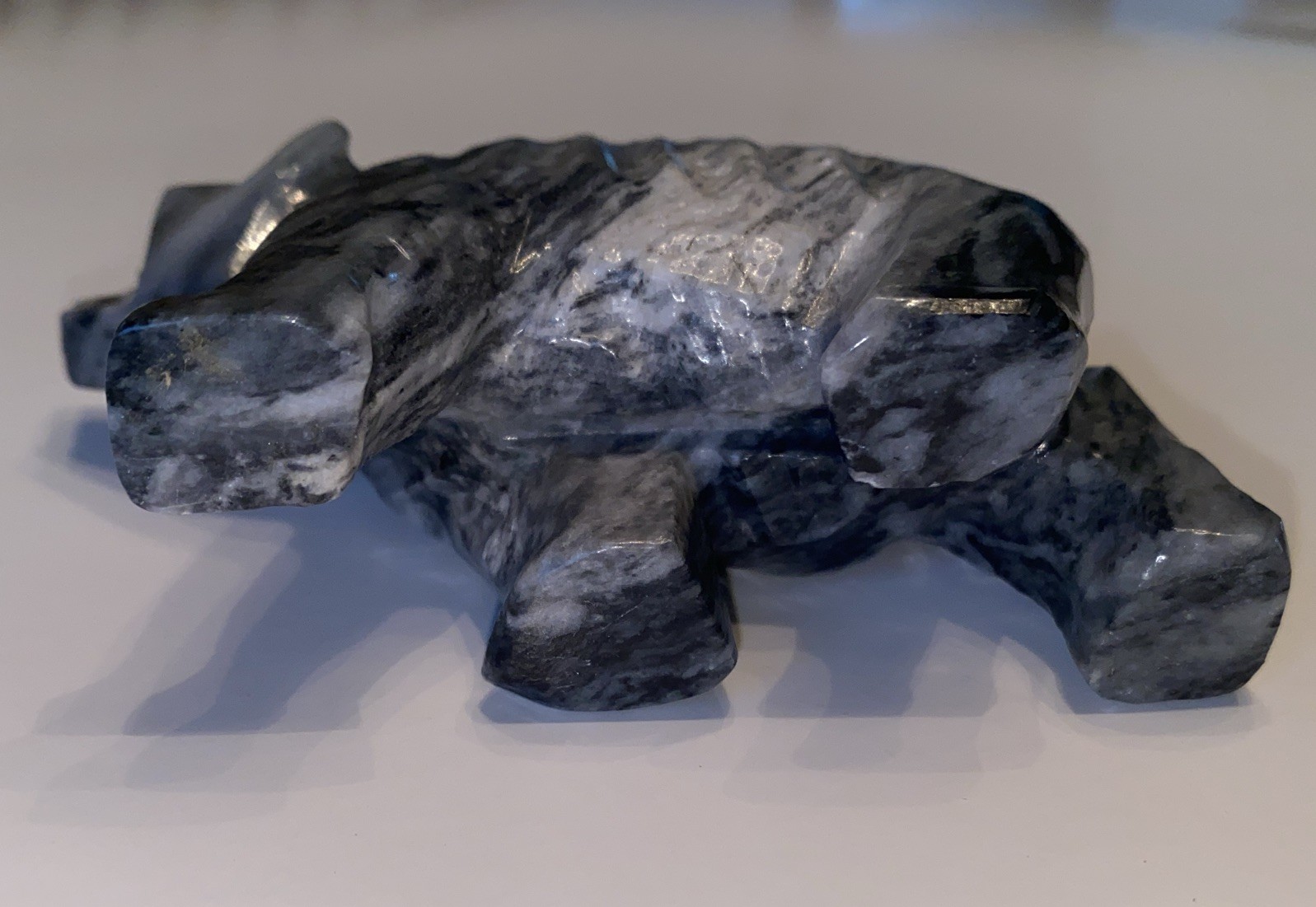 Hand Carved Marble Bear Black & White Figurine Paperweight Decoration 2