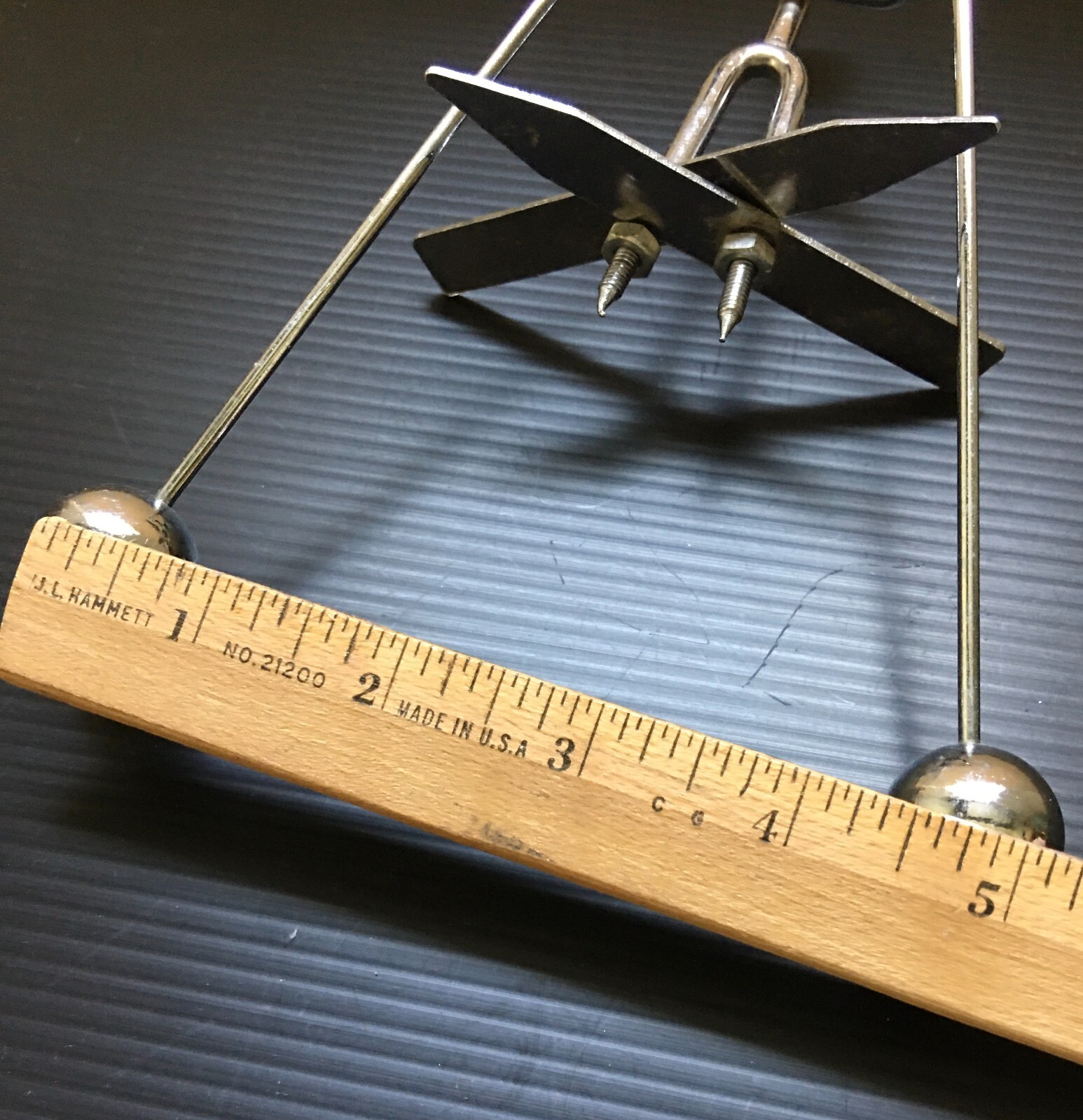 Vintage Metal Art Chrome Stainless Skier Sculpture Folk Art Desktop Decor 7″H