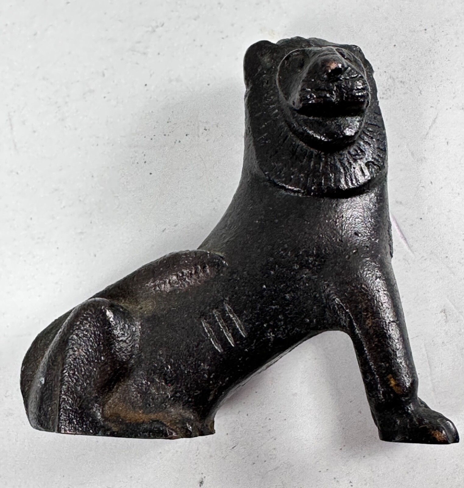 MMA Metropolitan Museum of Arts Carved Lion Statue Figurine 5oz 2.25 x 2.5″ MINT