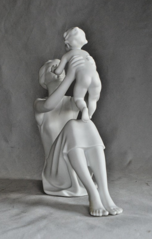 Kaiser White Bisque Mother & Child Figurine (398) 8.5″ – G. Bochmann – W Germany