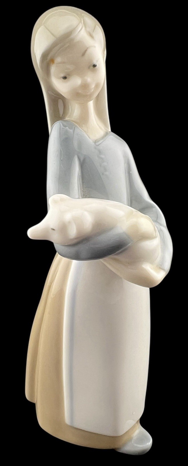 Vintage 1977 Lladro Porcelain Figurine Girl with Pig Blue Dress Glossy Retired