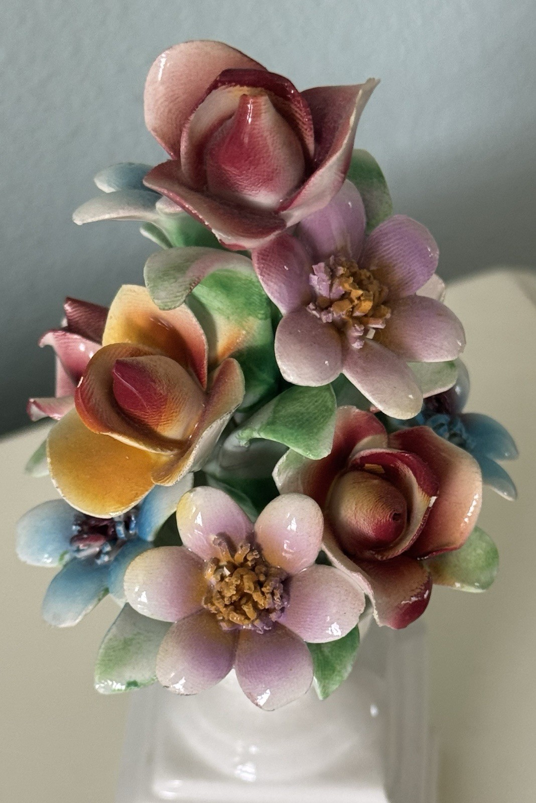 Capodimonte Style 7” Porcelain Pedestal Floral Figurine Romantic Pastel Flower