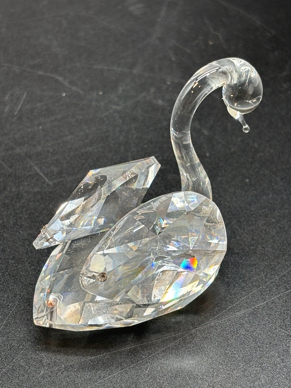 Swarovski Swan Beauties of the Lake 7633 NR 050 000 Retired Tiny Chip