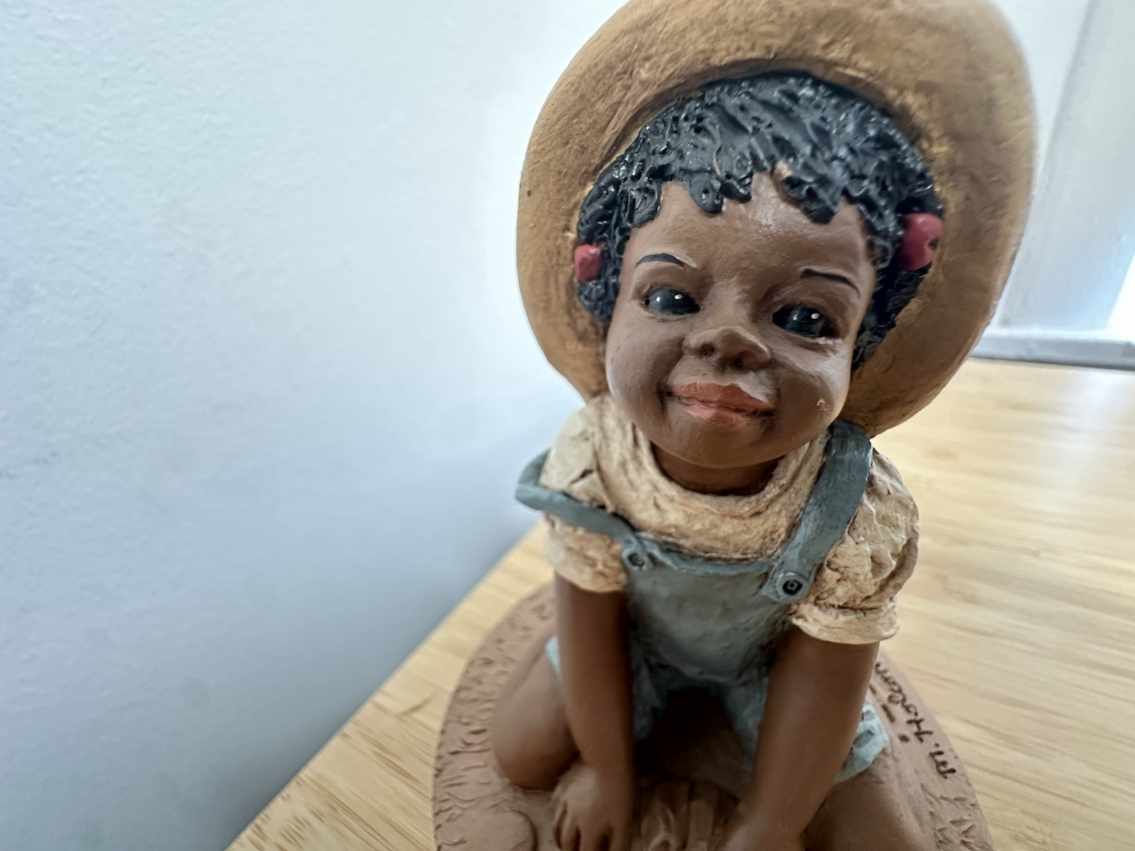 All God’s Children Martha Holcombe Tess #72 Figurine Beach Girl Summer