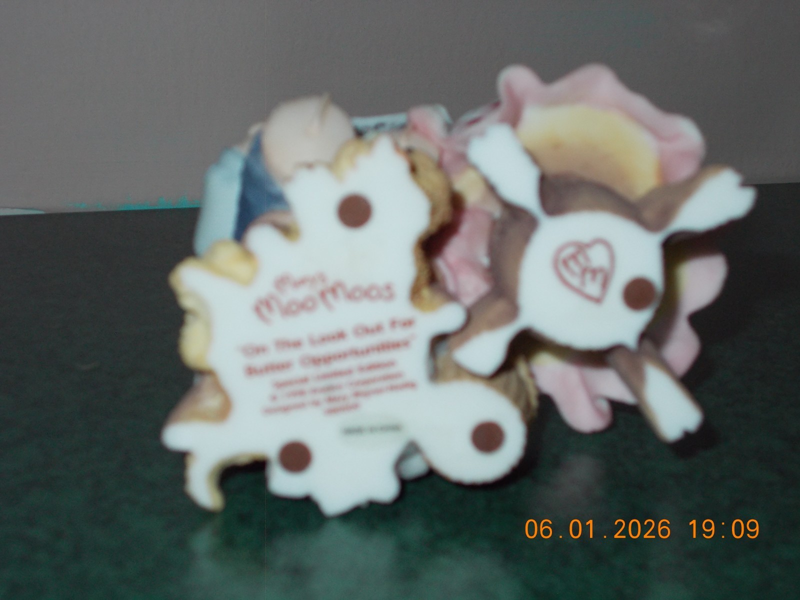 Mary’s Moo Moos ” On The Look Out For Butter Opportunities ” – 480509 – 1998