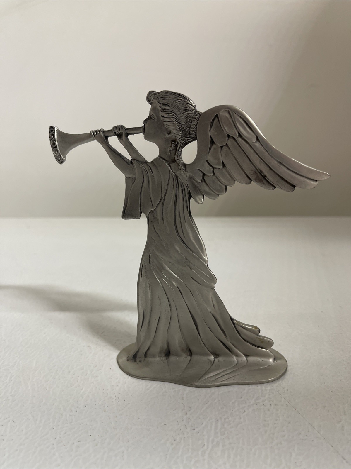 Herald Angel Figurine Trumpet Christmas Figurine 5” VTG Seagull Pewter Horn
