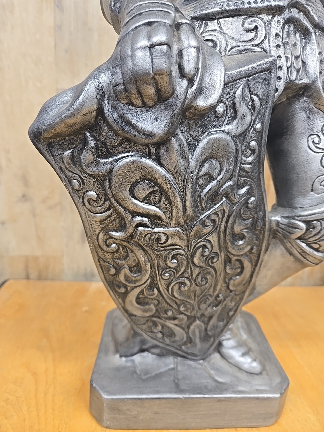 25″ Vintage Medieval Knight Chalkware Sculpture Statue Artist Signed Silver Old