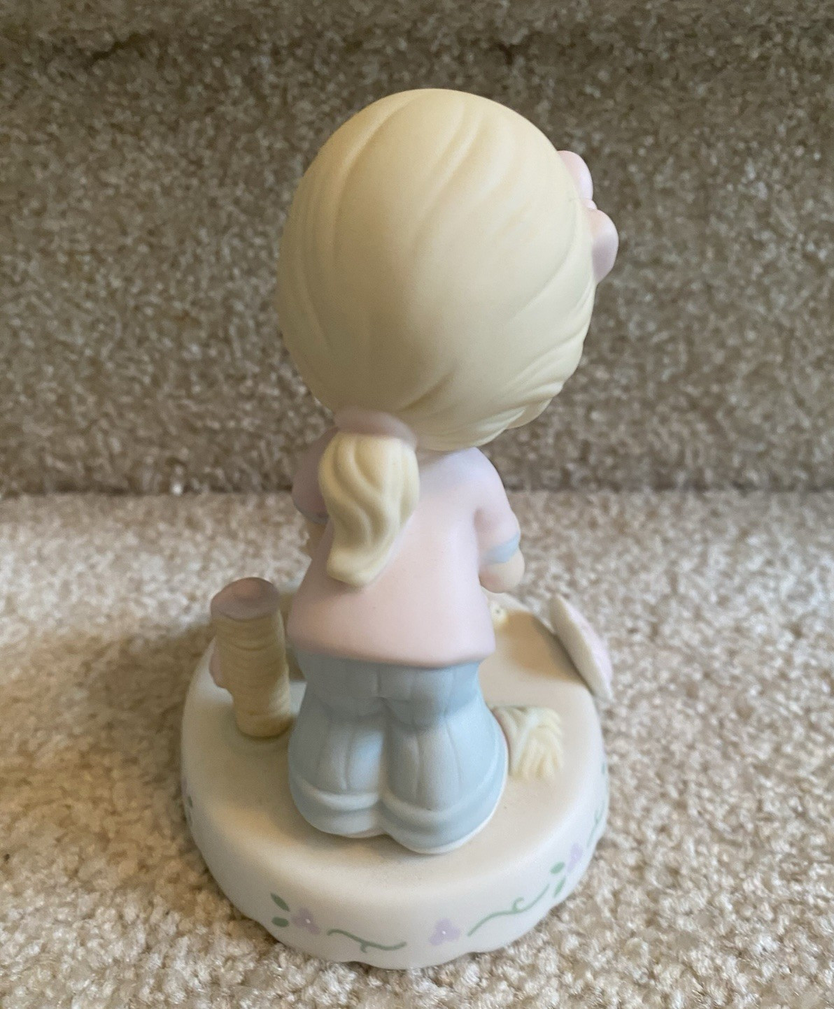 Precious Moments 2015 “Growing in Grace Age 7” Girl with Cat #154034 FREE SHIP