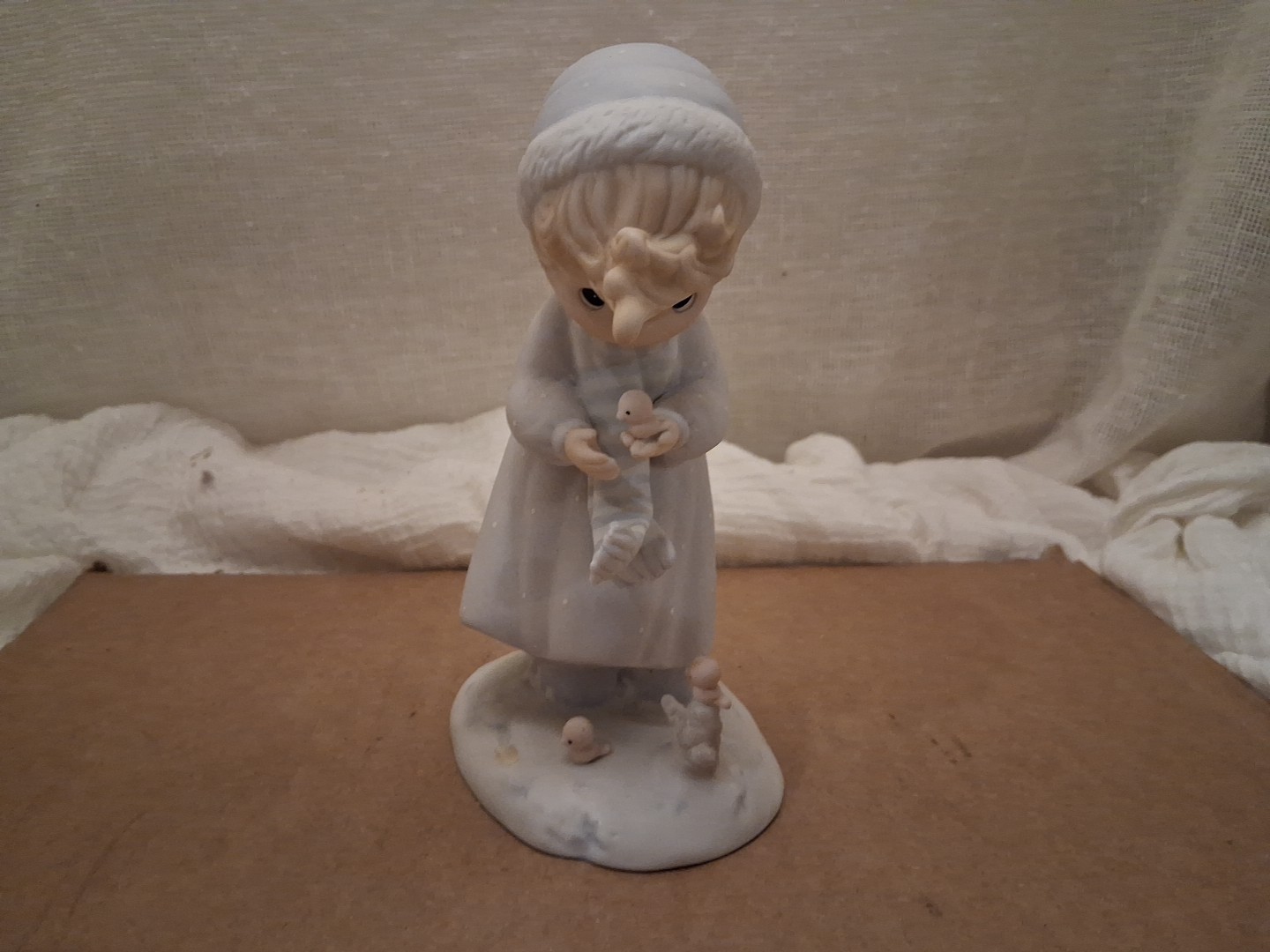 Precious Moments Figurine 12092 Winter’s Song 1984 Four Seasons Series