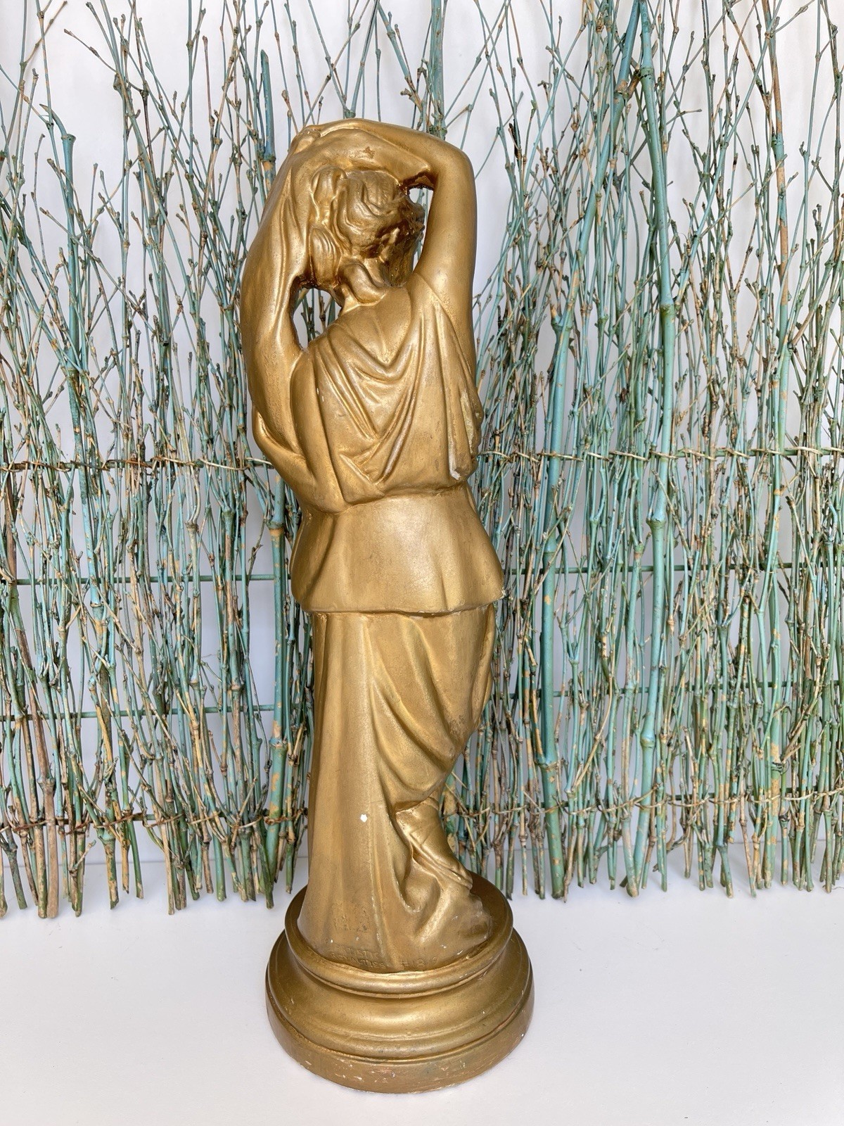 16″ Vintage MCM Artistic Royalties Gold Plaster Roman Greco Goddess Statue #1819