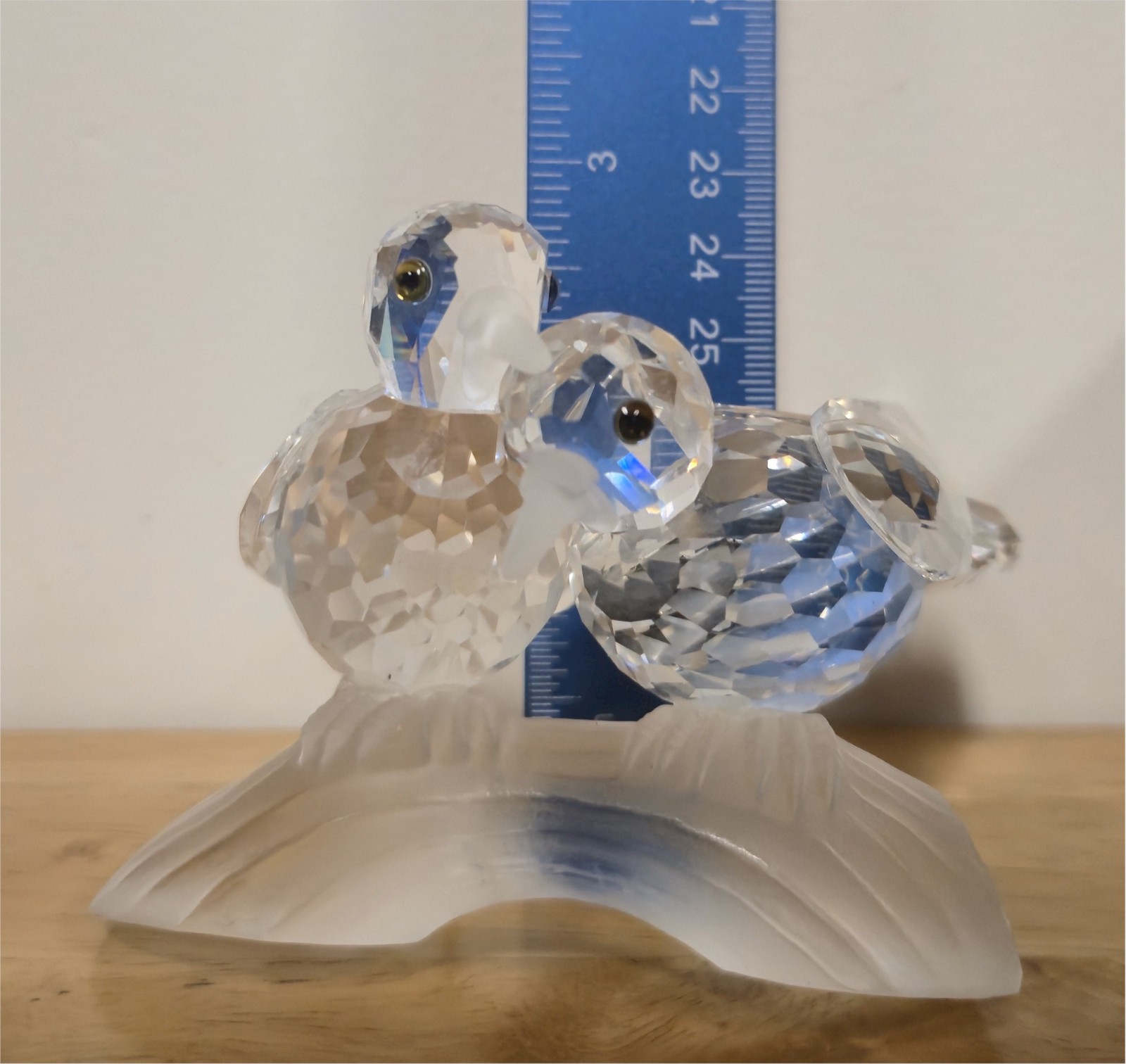 SWAROVSKI TURTLE DOVES in ORIGINAL CONTAINER with CERTIFICATE 1989