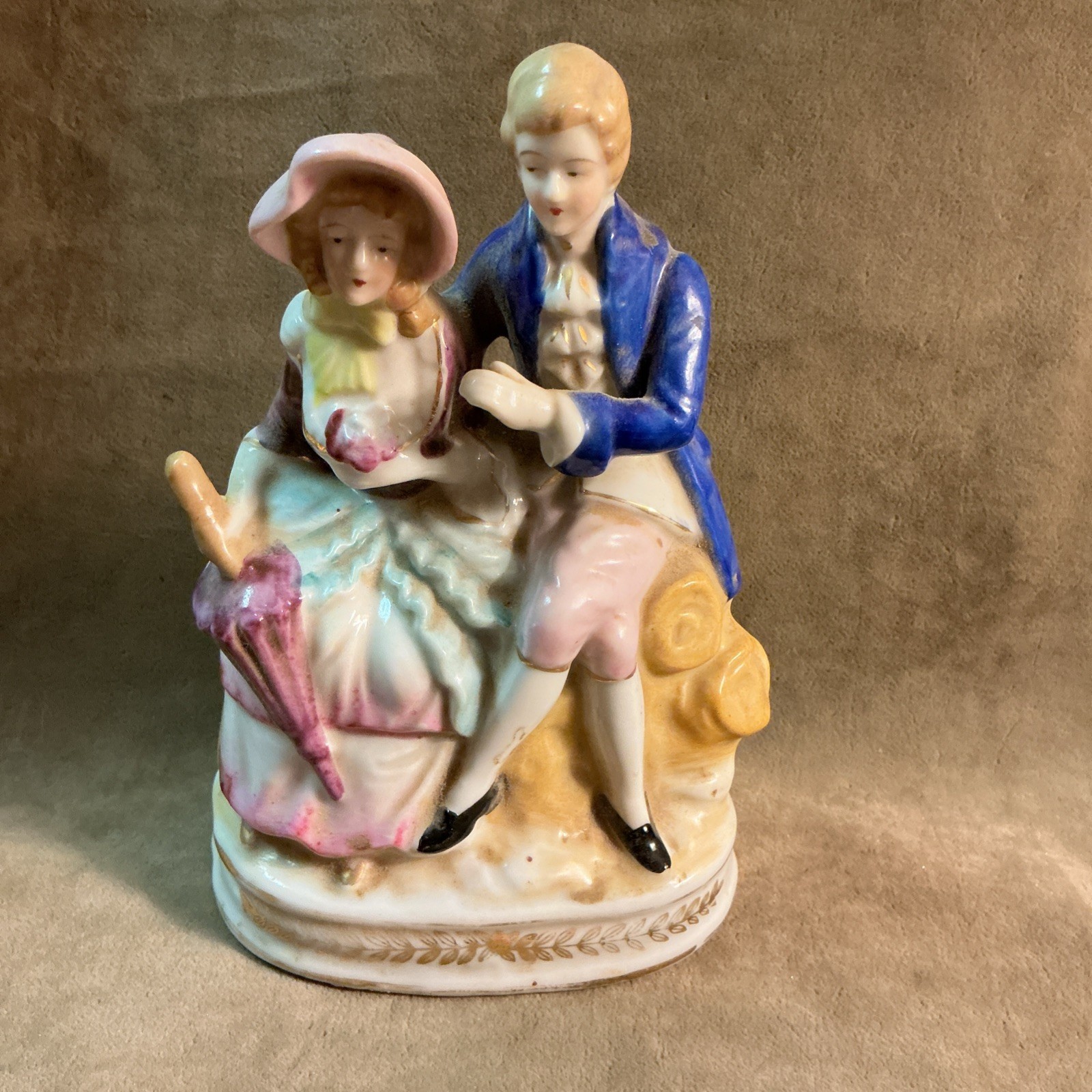 Early 1930S Made Japan Porcelain Hand Decorated Colonial Couple Figurine