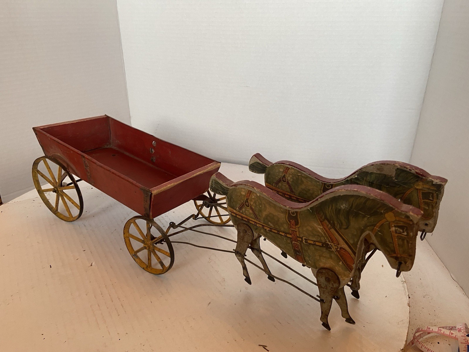 VTG Wood Figurine Horses With Metal Wagon Toy. In Good Condition For The Age.